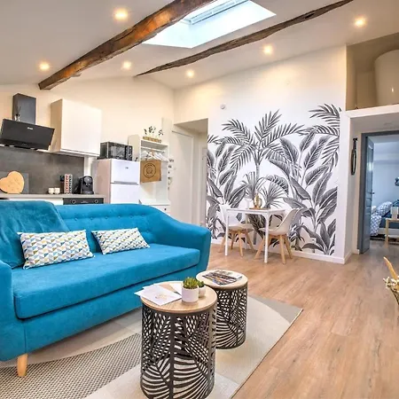 Charm And Elegance T2 In The Heart Of Apartamento Ribérac